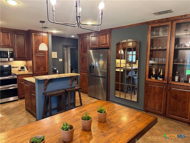 3806 Trailwood Drive, Temple, TX 76502
