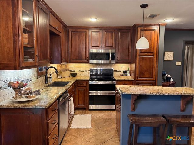 3806 Trailwood Drive, Temple, TX 76502