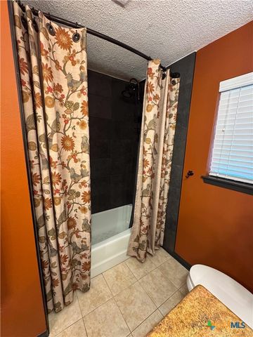 3806 Trailwood Drive, Temple, TX 76502