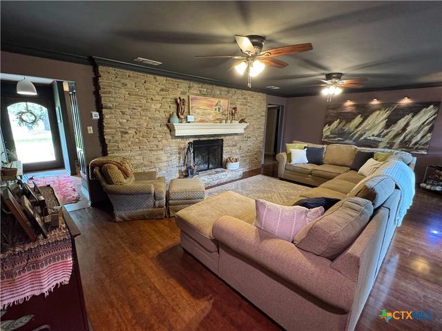 3806 Trailwood Drive, Temple, TX 76502