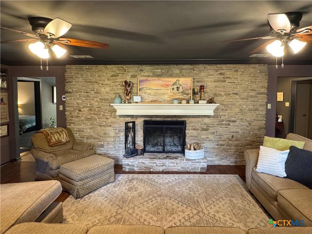 3806 Trailwood Drive, Temple, TX 76502