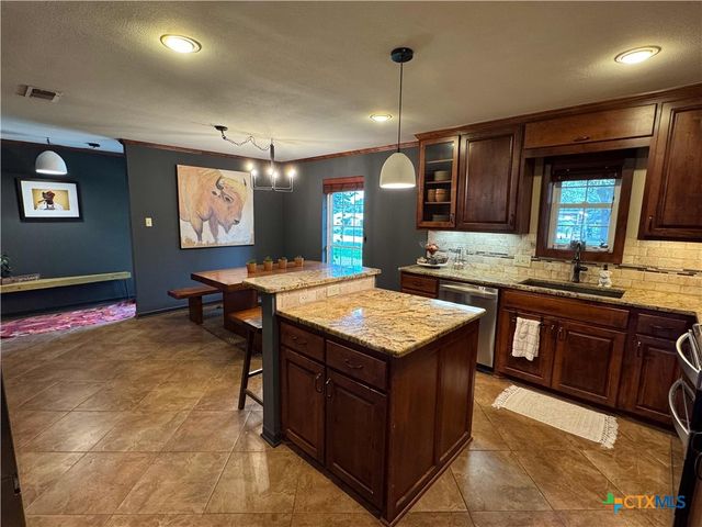 3806 Trailwood Drive, Temple, TX 76502