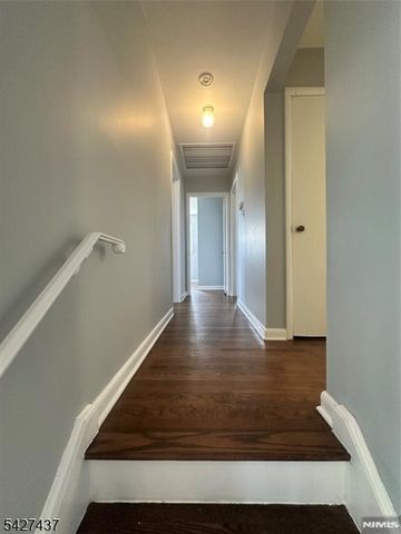 43 Bender Dr, Clifton City, NJ 07013