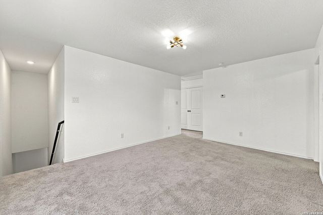 9599 Littleton Grist, San Antonio, TX 78254