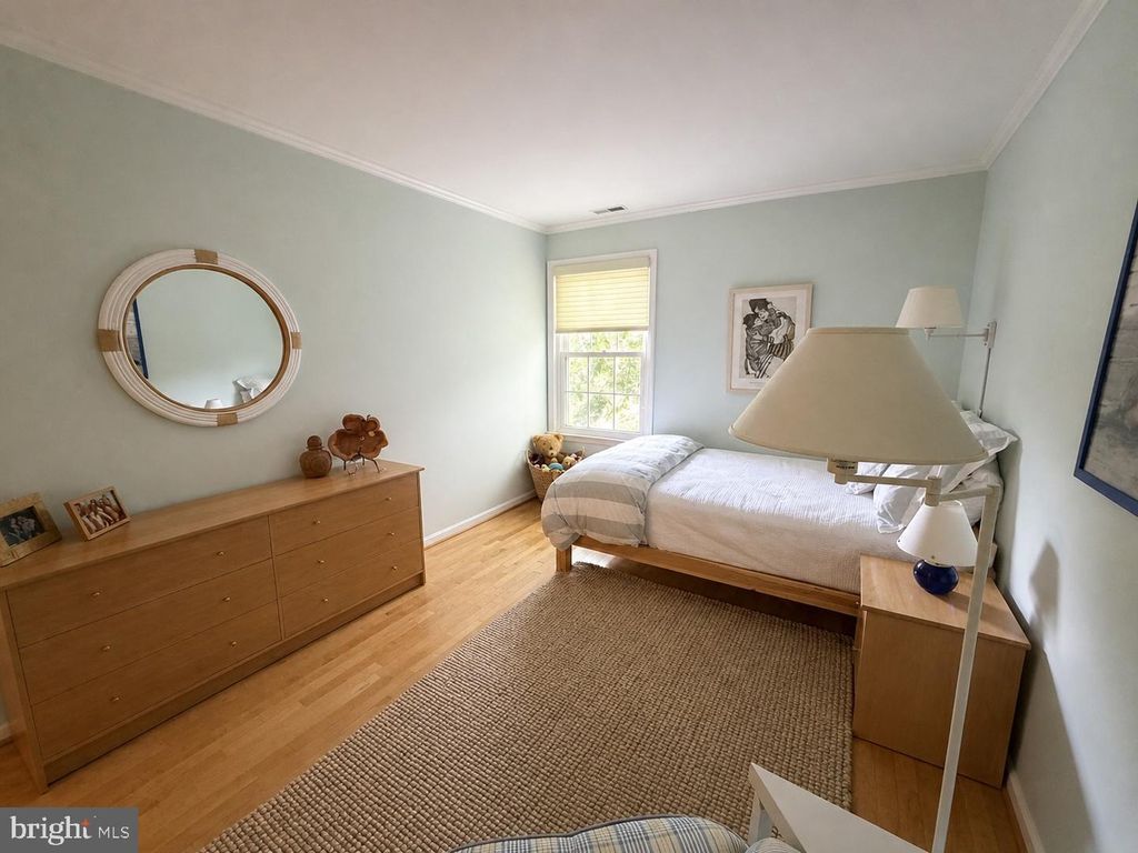 Image 17 of property listing at 6 FOURWOOD CT #6C, Baltimore, MD 21209