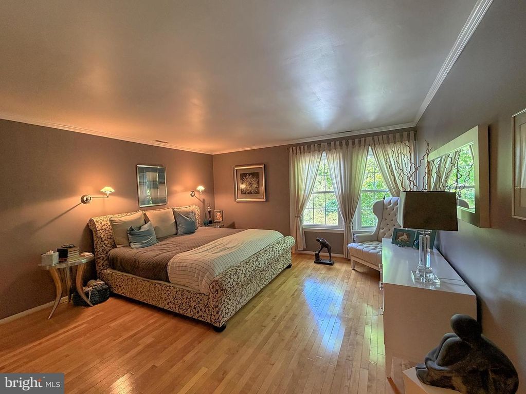 Image 21 of property listing at 6 FOURWOOD CT #6C, Baltimore, MD 21209