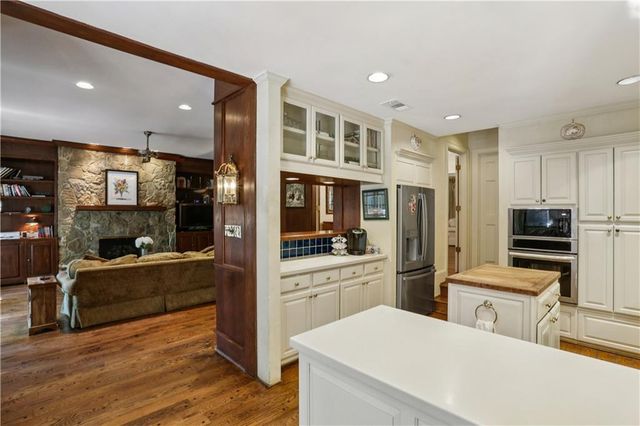 2029 Dellwood Drive NW, Atlanta, GA 30309