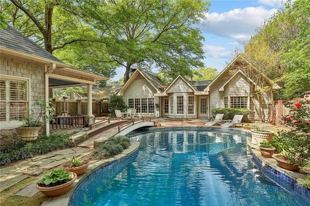 2029 Dellwood Drive NW, Atlanta, GA 30309