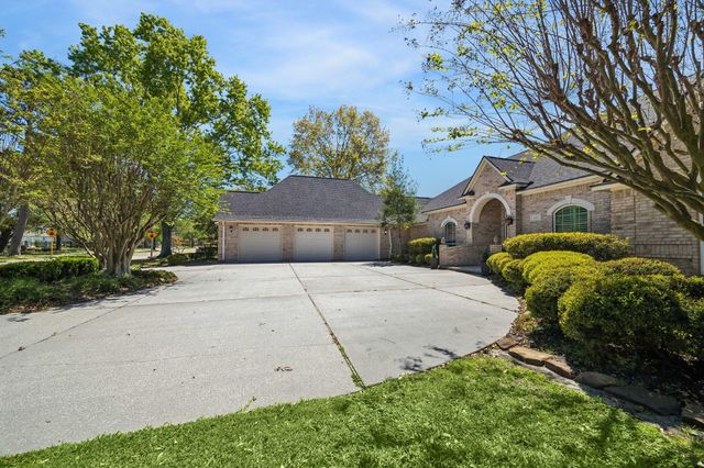 20707 Atascocita Shores Drive, Humble, TX 77346