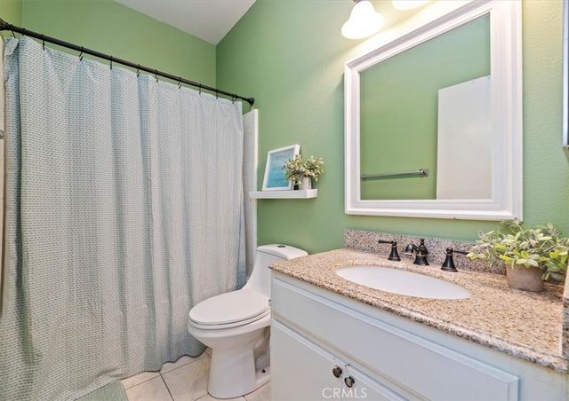 533 Divine Way, San Jacinto, CA 92583