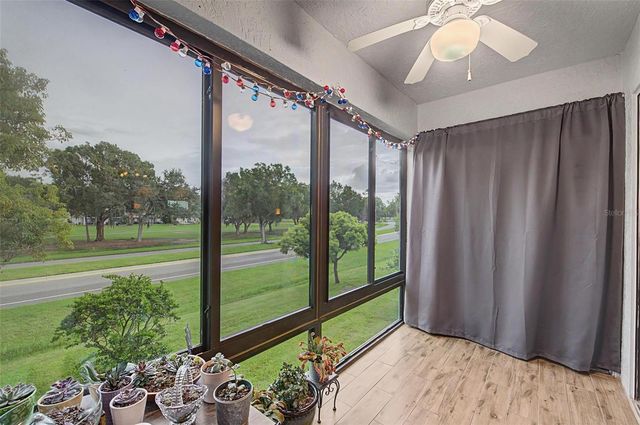221 CARYL WAY 221, Oldsmar, FL 34677