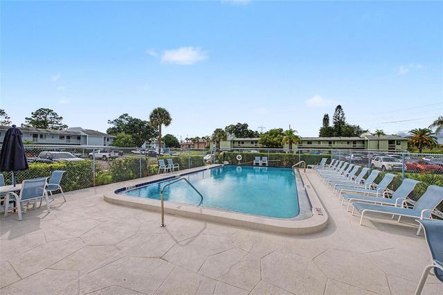 221 CARYL WAY 221, Oldsmar, FL 34677