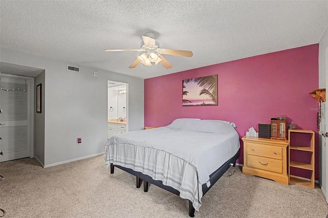 221 CARYL WAY 221, Oldsmar, FL 34677