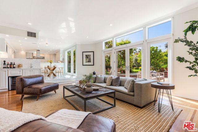 143 Marguerita Avenue, Santa Monica, CA 90402