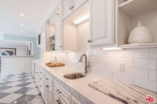 143 Marguerita Avenue, Santa Monica, CA 90402