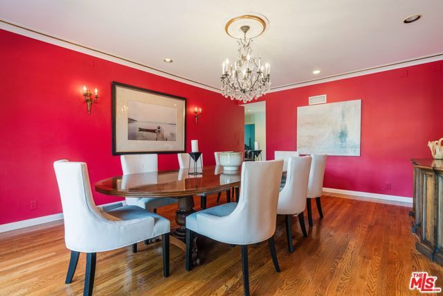 143 Marguerita Avenue, Santa Monica, CA 90402