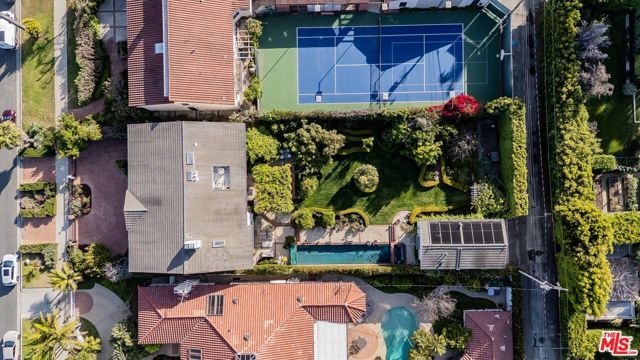 143 Marguerita Avenue, Santa Monica, CA 90402
