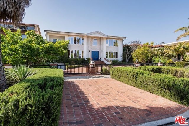 143 Marguerita Avenue, Santa Monica, CA 90402