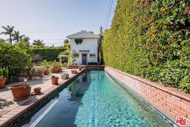 143 Marguerita Avenue, Santa Monica, CA 90402