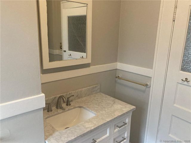 193-195 Wolcott Hill Road, Wethersfield, CT 06109