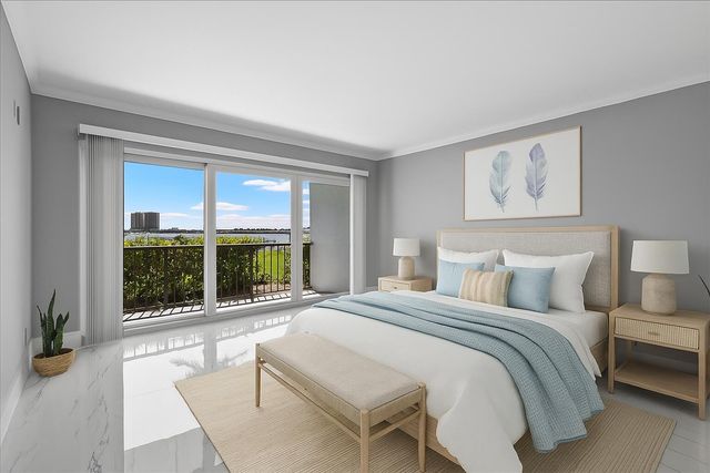 3040 Lake Shore Drive 101, Riviera Beach, FL 33404