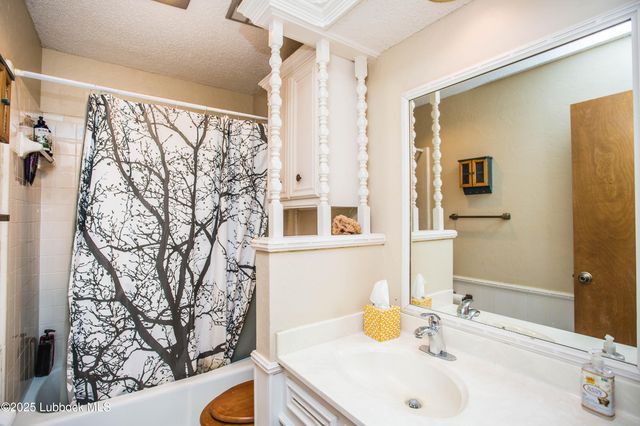 5008 59th Street, Lubbock, TX 79414