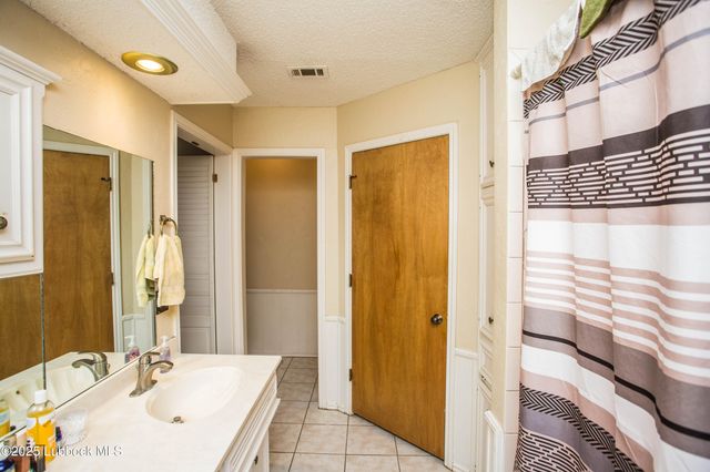 5008 59th Street, Lubbock, TX 79414