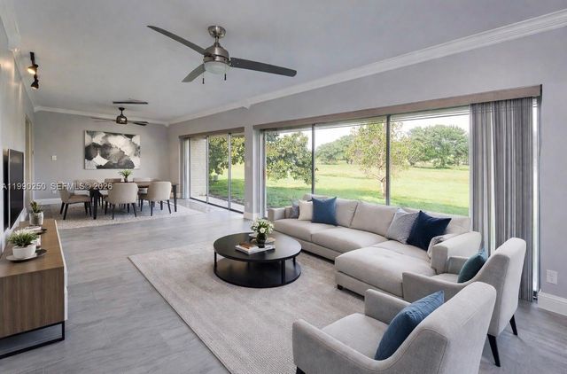 5311 Banyan Ln, Tamarac, FL 33319