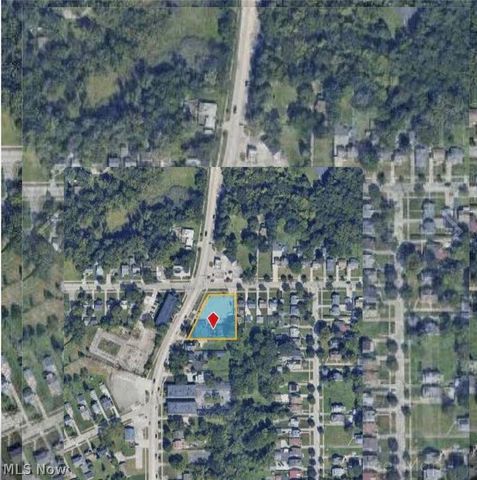 5117 Lee Road, Maple Heights, OH 44137