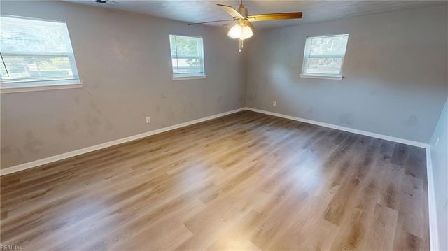 5552 Hatteras RD, Virginia Beach, VA 23462