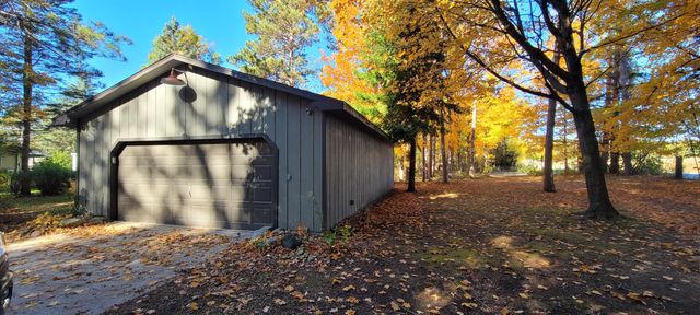 2215 N Holiday Drive, Mears, MI 49436