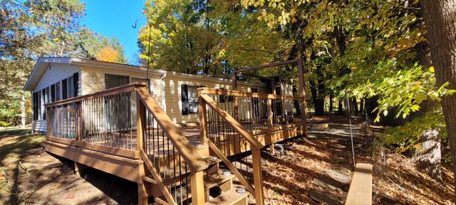 2215 N Holiday Drive, Mears, MI 49436