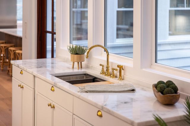 4 Forest Trail Court 1, Isle Of Palms, SC 29451