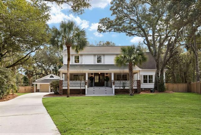 4 Forest Trail Court 1, Isle Of Palms, SC 29451