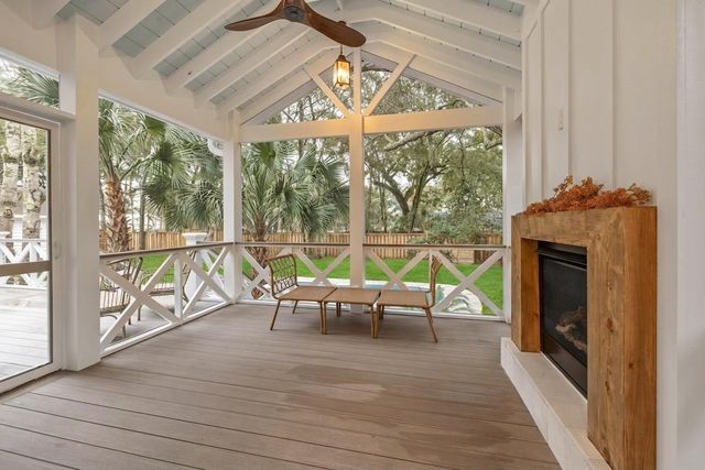 4 Forest Trail Court 1, Isle Of Palms, SC 29451