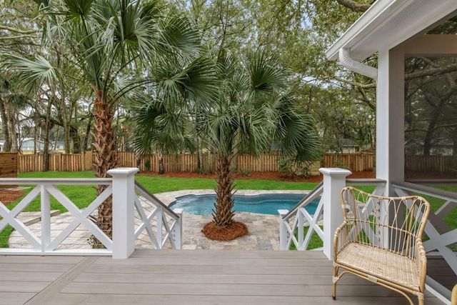 4 Forest Trail Court 1, Isle Of Palms, SC 29451