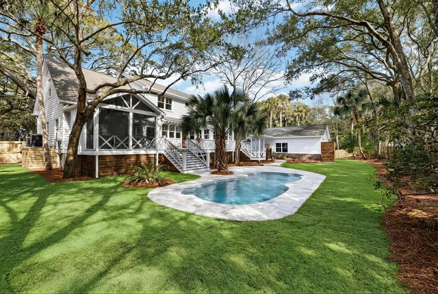 4 Forest Trail Court 1, Isle Of Palms, SC 29451