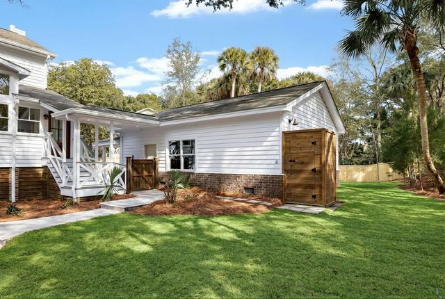 4 Forest Trail Court 1, Isle Of Palms, SC 29451