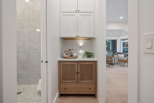 4 Forest Trail Court 1, Isle Of Palms, SC 29451