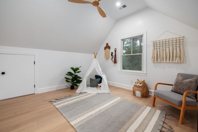 4 Forest Trail Court 1, Isle Of Palms, SC 29451