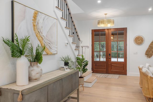 4 Forest Trail Court 1, Isle Of Palms, SC 29451