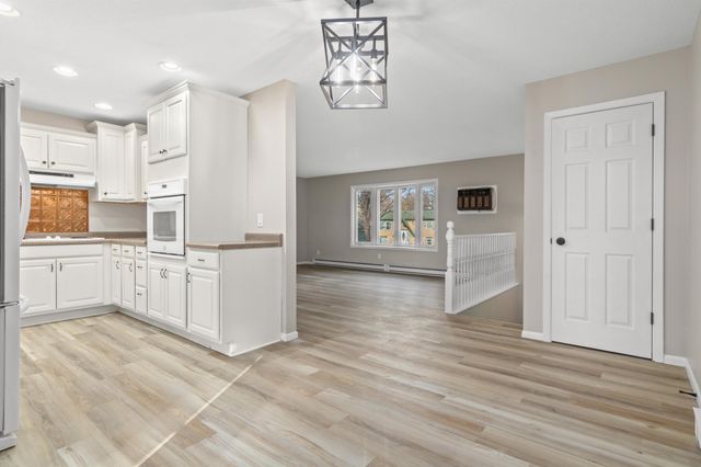 35 Knollwood Street W, Annandale, MN 55302