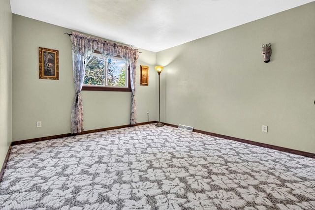 113 E CAMERON STREET, New London, WI 56961