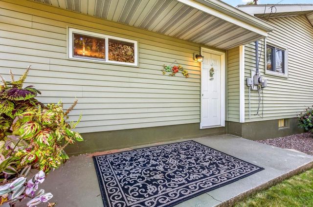 113 E CAMERON STREET, New London, WI 56961