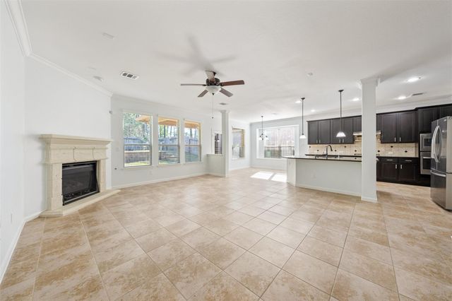 2642 Tacoma Springs Drive, Conroe, TX 77304