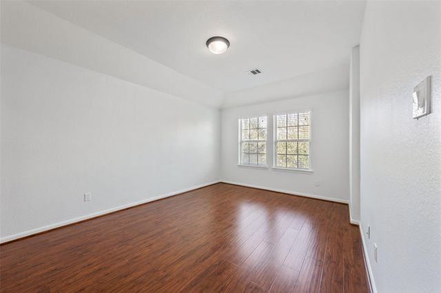 2642 Tacoma Springs Drive, Conroe, TX 77304