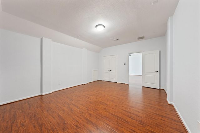 2642 Tacoma Springs Drive, Conroe, TX 77304