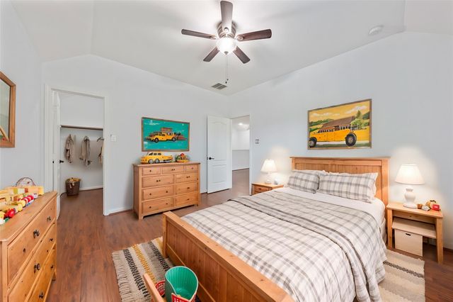2642 Tacoma Springs Drive, Conroe, TX 77304