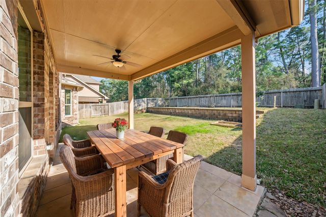 2642 Tacoma Springs Drive, Conroe, TX 77304