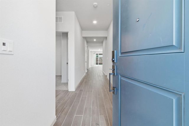 1808 Tiki Ave, Manteca, CA 95337